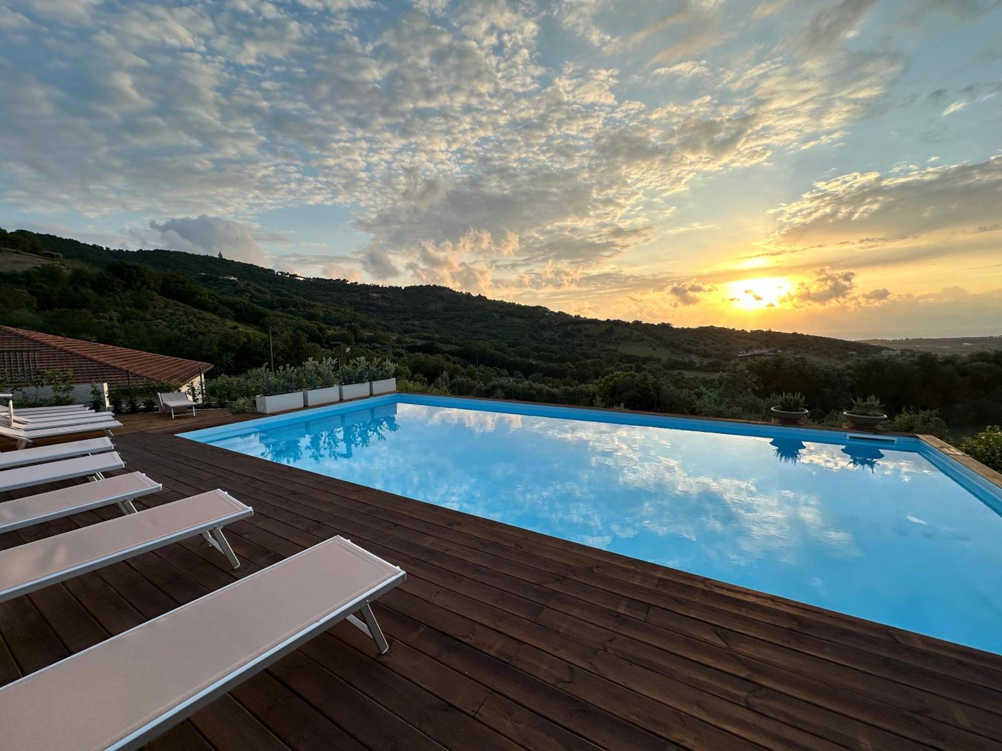 Il Poggio Del Cilento Country House Agropoli Exterior foto